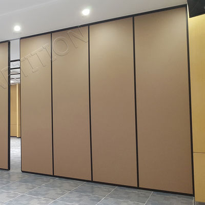 品質  Good Quality Traditional Commercial Hotel Room Office Sliding Partition Soundproof Conference Room Operate Panel Movable Wall Sliding Door 工場